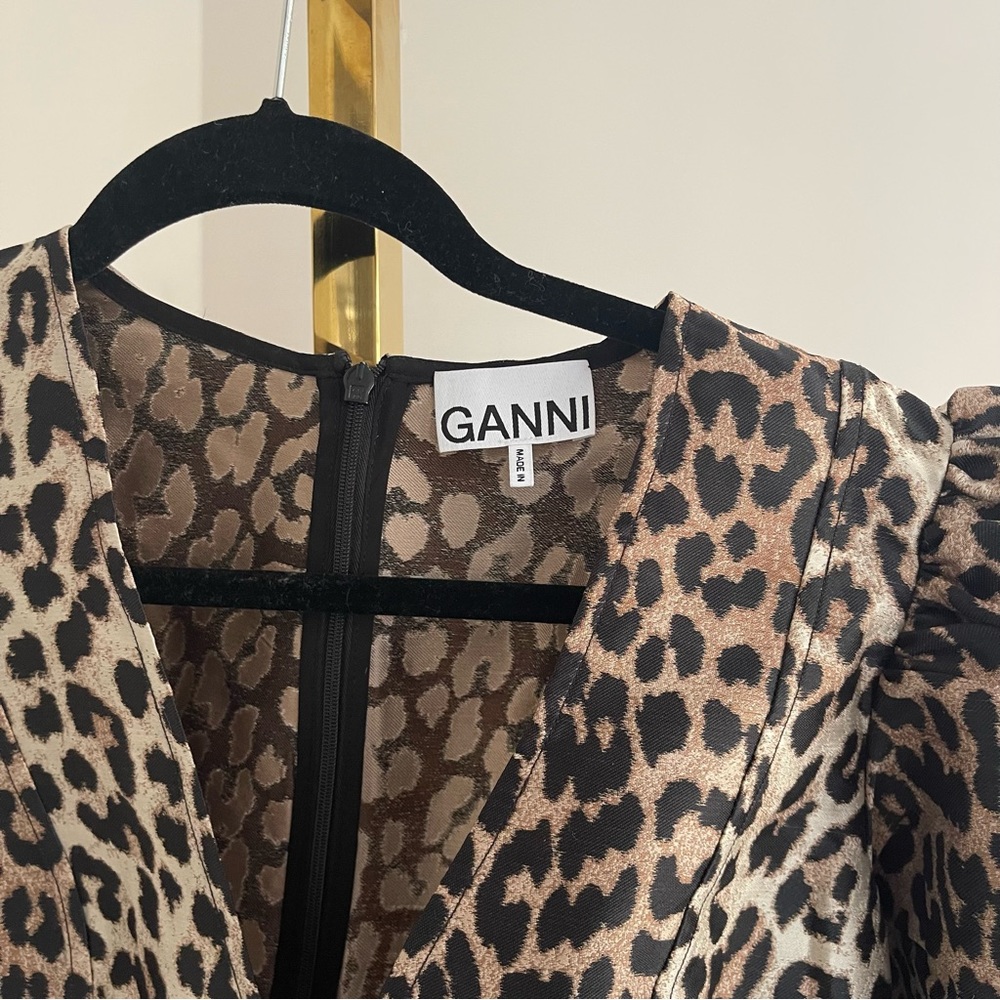 Ganni leopard print mini dress - Picture 4 of 13